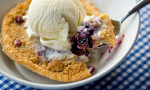 Marionberry pie