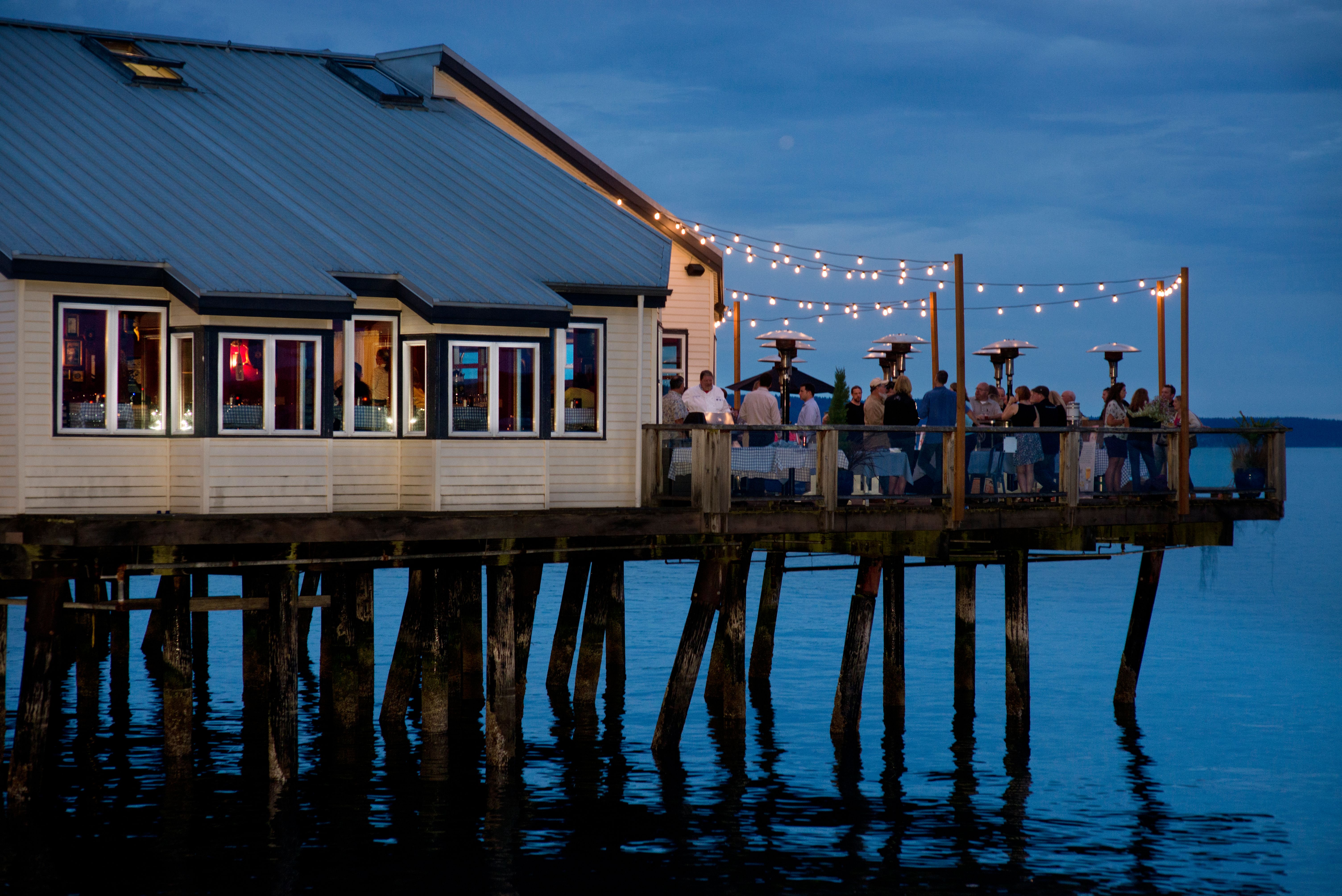 Duke's Chowder House on the water in Tacoma